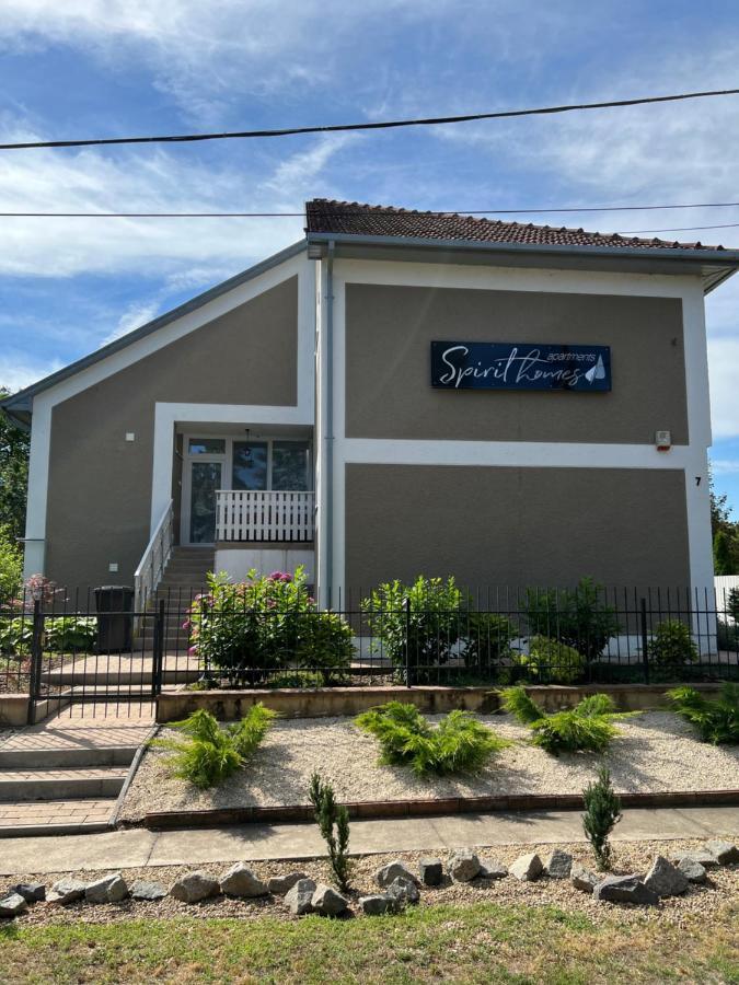 Spirit Homes Apartments Orosháza Dış mekan fotoğraf